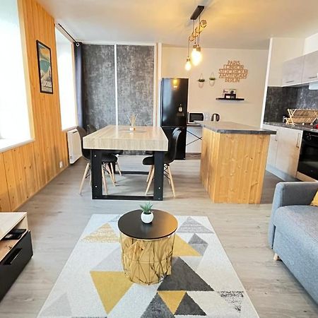 Apartament Le Coeur De Pontarlier Zewnętrze zdjęcie
